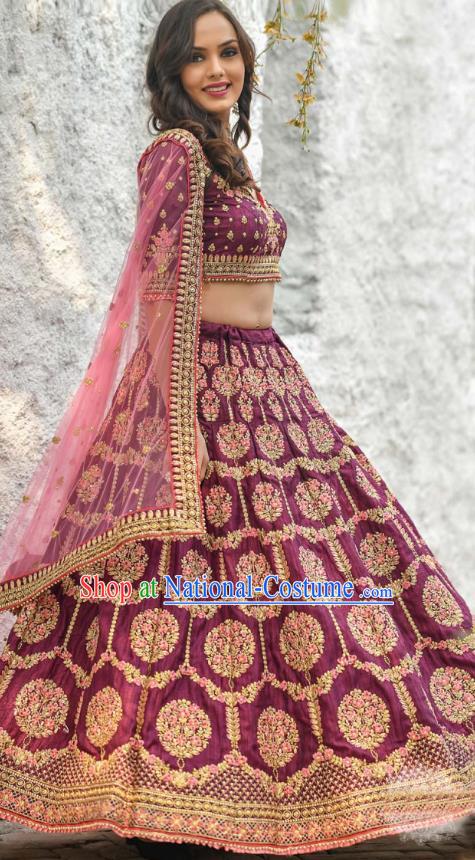 Asian India National Wedding Lehenga Costumes Asia Indian Bride Traditional Purple Silk Blouse and Embroidered Skirt Sari for Women