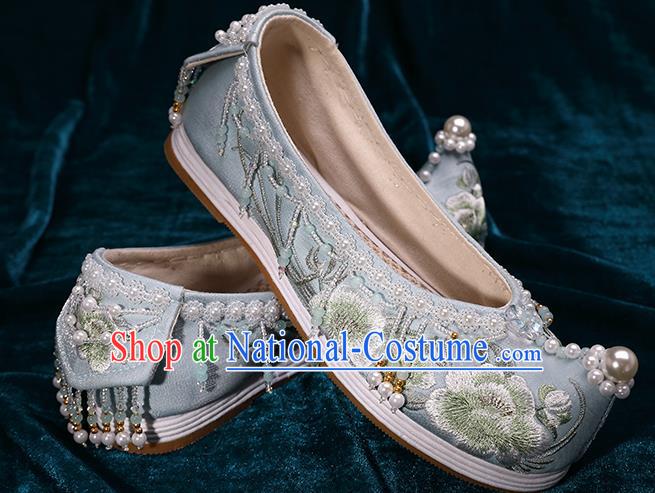 Chinese Hanfu Pearls Shoes Traditional Embroidered Peony Shoes Handmade Blue Satin Shoes