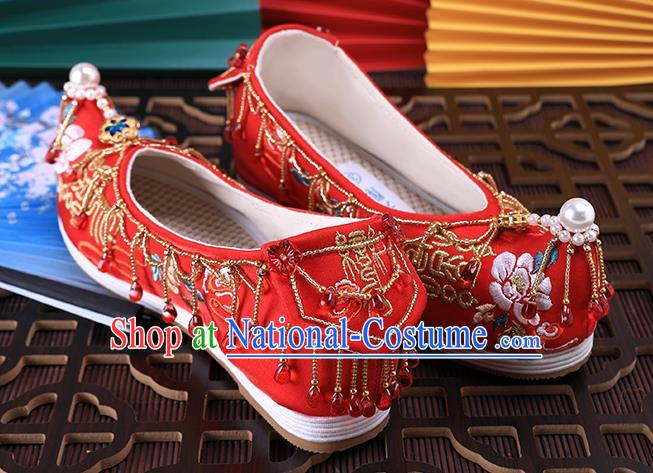 Chinese Embroidered Phoenix Shoes Traditional Hanfu Red Shoes Ancient Bride Wedding Tassel Shoes