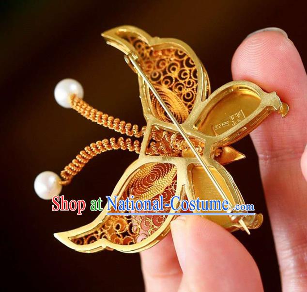 Chinese National Gems Jewelry Traditional Handmade Butterfly Brooch Accessories