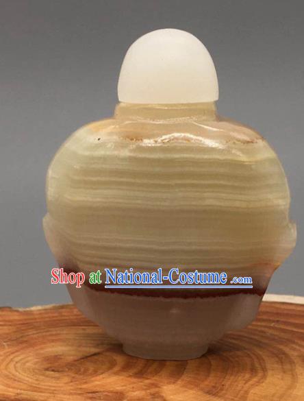 China Handmade Collection Tabatiere Anatomique Traditional Jade Carving Snuff Bottle