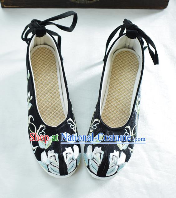 China Embroidered Black Shoes Traditional Hanfu Bow Shoes National Wedding Cloth Shoes