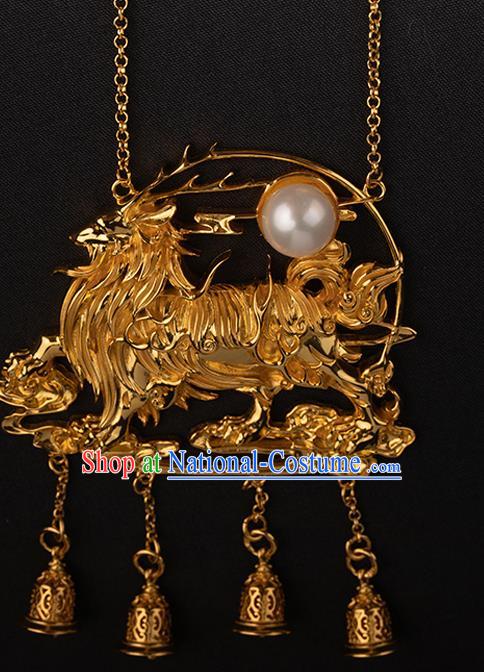 China Traditional Song Dynasty Golden Tassel Necklace Jewelry Accessories National Carving Kylin Necklet Pendant