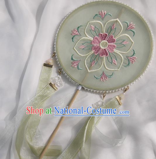 China Ancient Princess Embroidered Palace Fan Handmade Light Green Silk Circular Fan Traditional Tang Dynasty Hanfu Fan