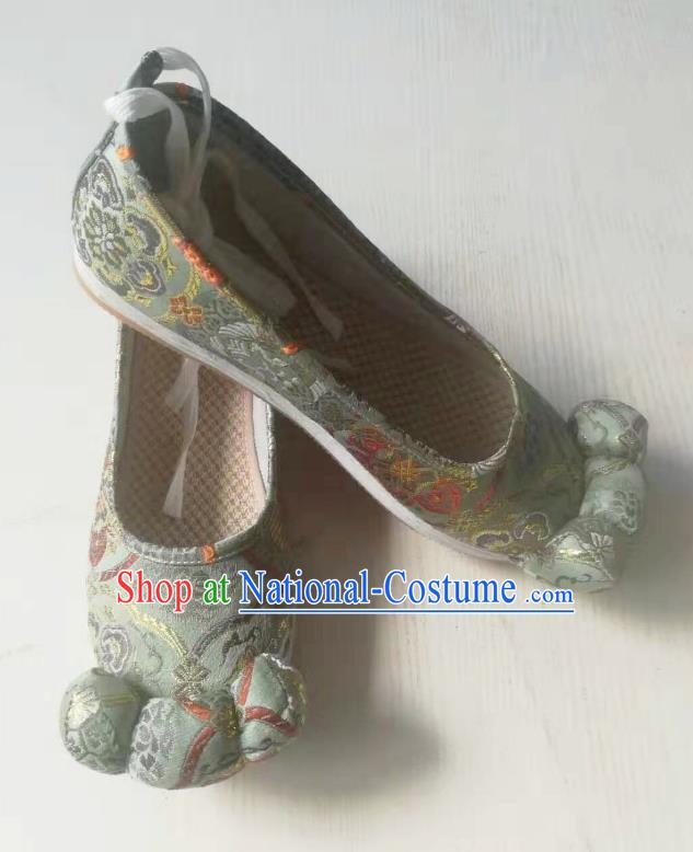 China Classical Bride Shoes Wedding Light Green Brocade Shoes Traditional Tang Dynasty Princess Shoes