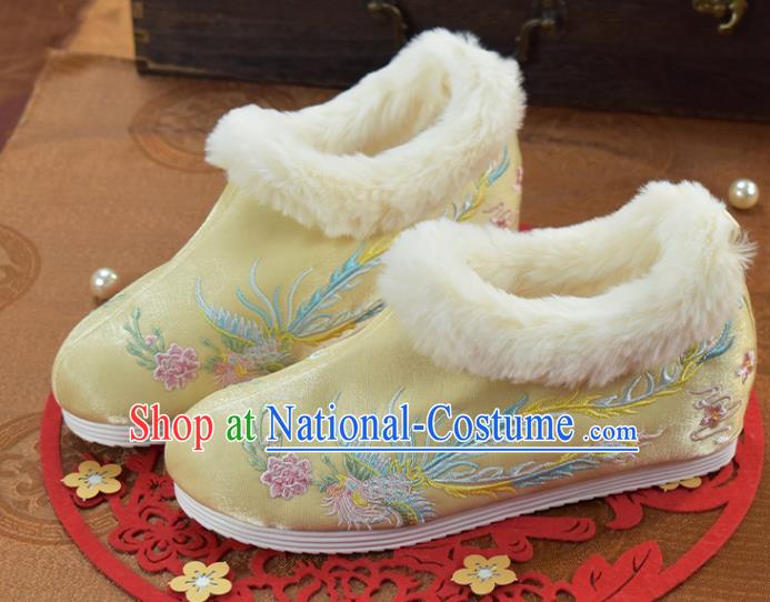 China Embroidered Phoenix Yellow Cloth Shoes Traditional Winter Shoes National Ankle Boots