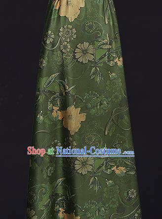 China Classical Cheongsam Silk Fabric Gambiered Guangdong Gauze Traditional Pattern Green Brocade