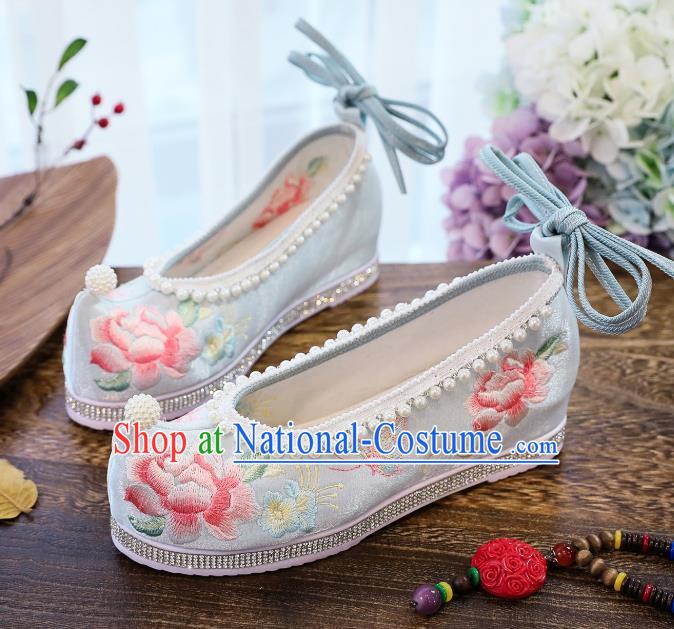 China National Embroidered Peony Shoes Traditional Hanfu Pearls Shoes Handmade Blue Satin Shoes