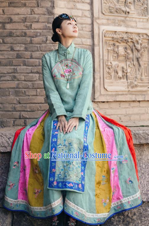 Chinese Embroidered Green Bust Skirt Traditional Ming Dynasty Horse Face Skirt National Woman Tang Suit Costume