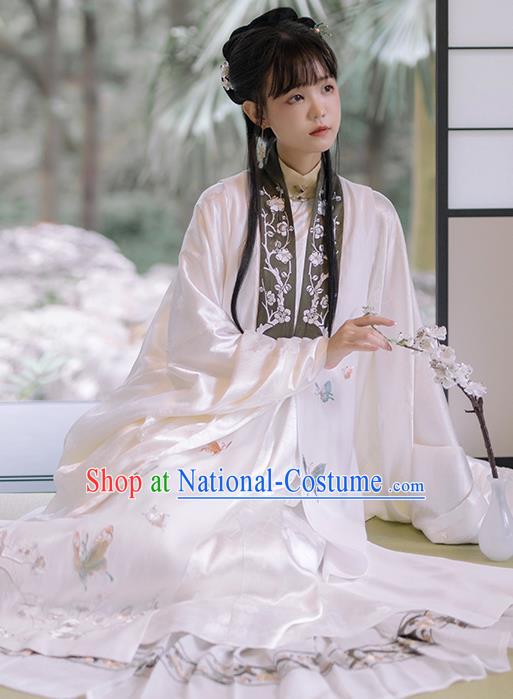 China Ancient Court Woman White Hanfu Dress Traditional Ming Dynasty Nobility Lady Historical Costumes Full Set