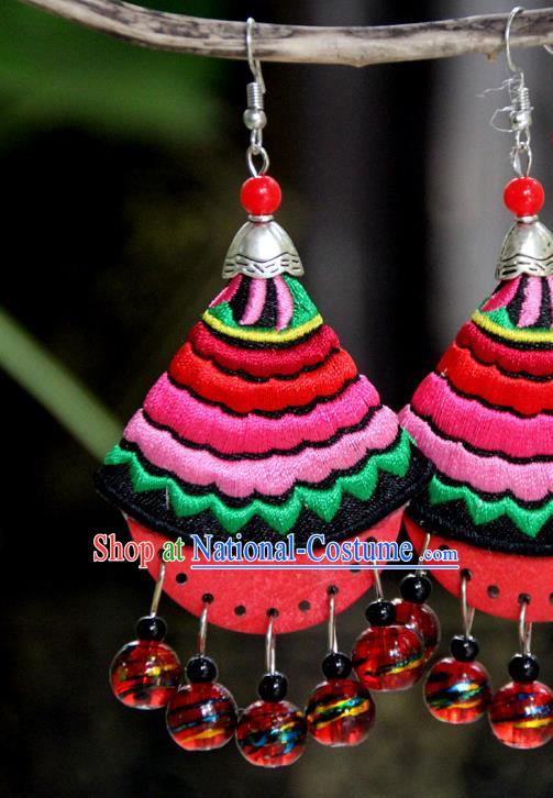 Chinese Handmade Embroidered Red Ear Jewelry National Ear Accessories Yannan Ethnic Woman Earrings