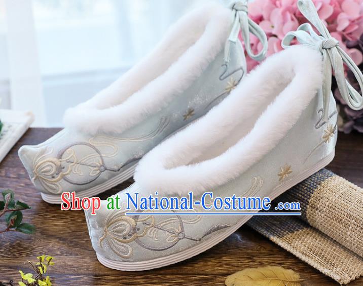 China National Winter Light Blue Embroidered Shoes Traditional Hanfu Cloth Shoes Ancient Ming Dynasty Princess Bow Shoes