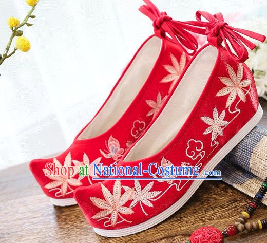 China Traditional National Woman Shoes Embroidered Maple Leaf Shoes Handmade Wedding Red Cloth Shoes