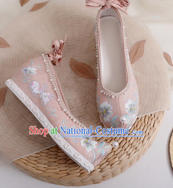 China Traditional Ming Dynasty Pink Cloth Shoes Princess Shoes Embroidered Rabbit Flowers Shoes Hanfu Bow Shoes