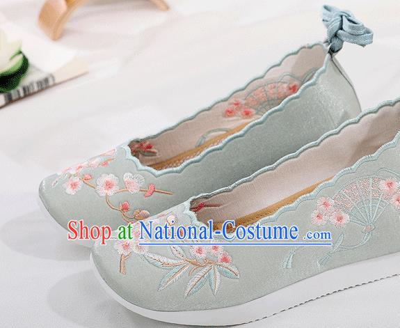 China Folk Dance Platform Shoes Embroidered Plum Fan Light Green Cloth Shoes Traditional Shoes