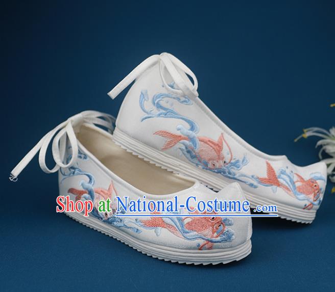 Chinese Handmade White Cloth Shoes Ancient Princess Hanfu Shoes Traditional Ming Dynasty Embroidered Carps Shoes