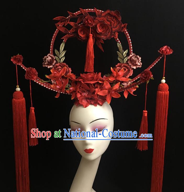 China Court Red Tassel Hair Clasp Catwalks Deluxe Headdress Handmade Bride Fashion Headwear Qipao Show Embroidered Red Peony Hair Crown