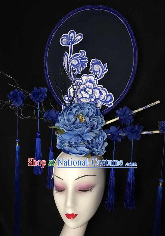 China Qipao Catwalks Bride Headdress Handmade Wedding Fashion Headwear Stage Show Tassel Hair Crown Court Blue Peony Hair Clasp