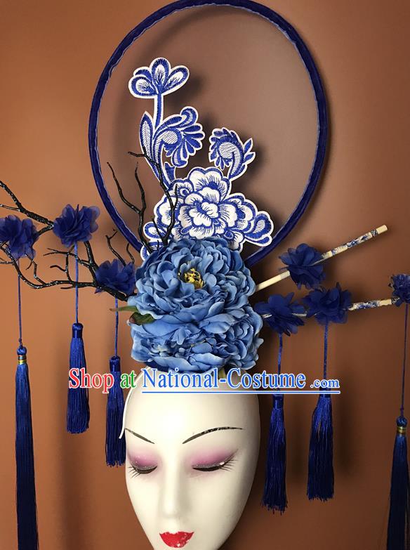 China Qipao Catwalks Bride Headdress Handmade Wedding Fashion Headwear Stage Show Tassel Hair Crown Court Blue Peony Hair Clasp