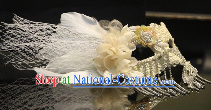 Handmade Baroque Princess Headpiece Brazil Carnival Beige Lace Mask Halloween Cosplay Tassel Face Mask Costume Party Feather Blinder