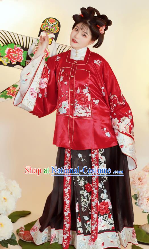 China Ancient Nobility Beauty Embroidered Hanfu Dress Garments Ming Dynasty Patrician Lady Historical Clothing