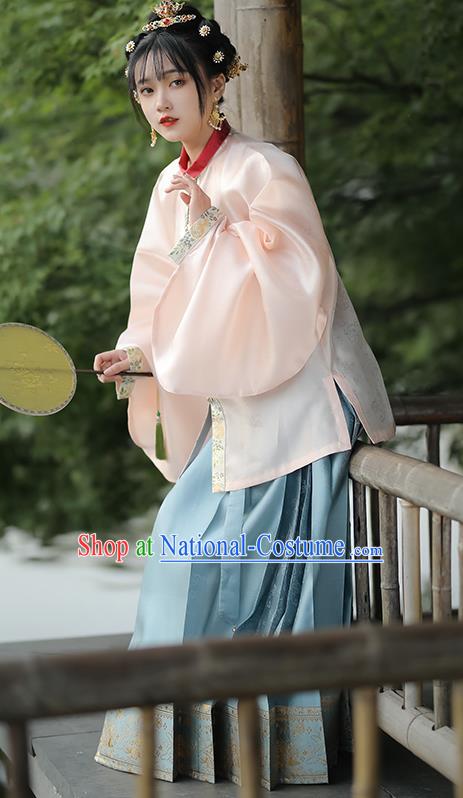 China Ancient Nobility Female Hanfu Dress Clothing Ming Dynasty Patrician Woman Historical Garment Costumes