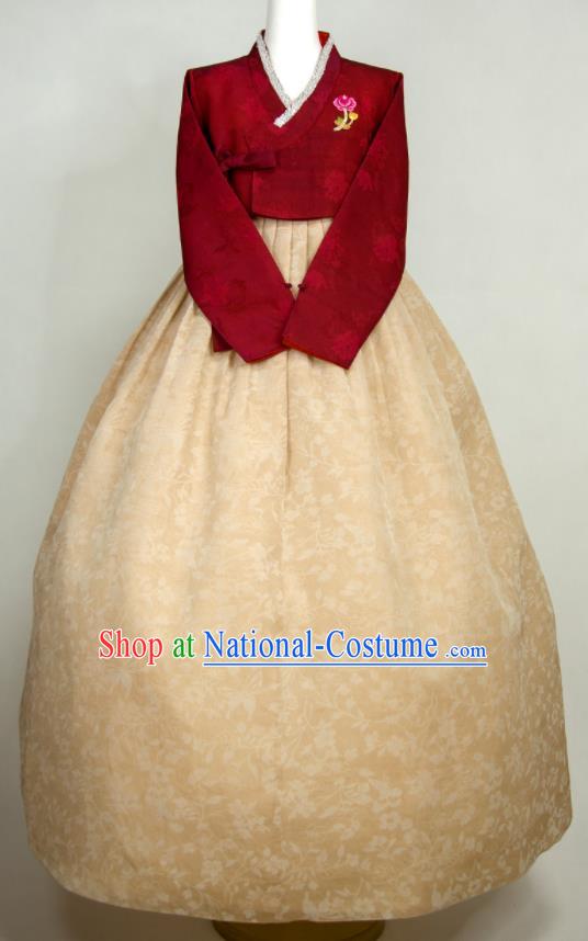 Korean Court Hanbok Wine Red Blouse and Yellow Dress Festival Celebration Fashion Costumes Traditional Wedding Bride Clothing