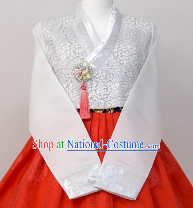 Korean Traditional Wedding Clothing Bride Fashion Costumes Korea Young Lady Classical Hanbok White Blouse and Red Dress