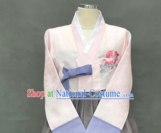 Korean Traditional Dance Hanbok Clothing Classical Wedding Garment Costumes Bride Fashion Embroidered Pink Blouse and Grey Dress