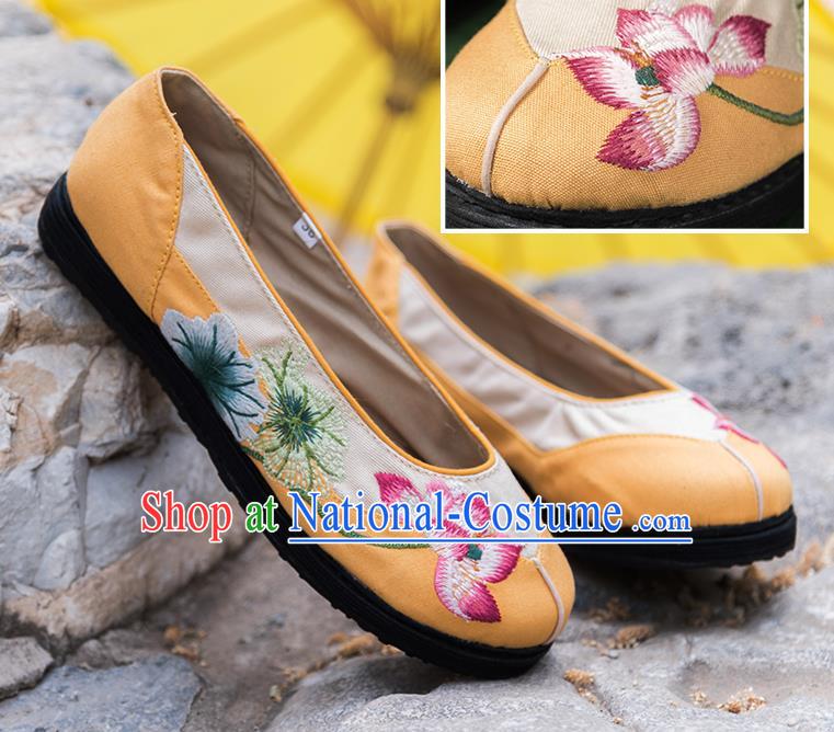 China Handmade Yellow Canvas Shoes Woman Folk Dance Shoes National Cloth Shoes Embroidered Lotus Shoes