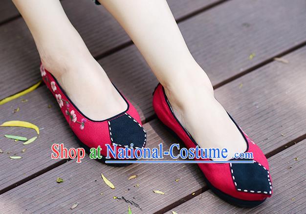 China Handmade Red Cloth Shoes Folk Dance Shoes National Woman Canvas Shoes Traditional Embroidered Peach Blossom Shoes