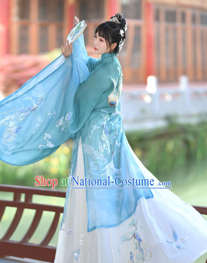 China Traditional Antique Garments Ming Dynasty Noble Lady Historical Clothing Ancient Patrician Woman Blue Hanfu Dress