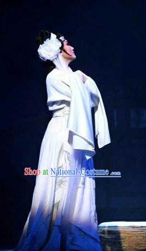 China Traditional Peking Opera Actress Clothing Ancient Widow Garment Costumes Huangmei Opera Distressed Woman White Dress Outfits