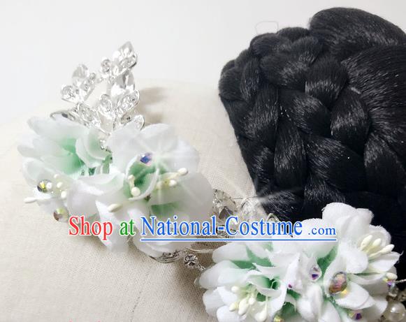 Chinese Women Jasmine Flower Dance Headdress Stage Performance Hairpieces Traditional Umbrella Dance Wigs Chignon Classical Dance Hair Accessories