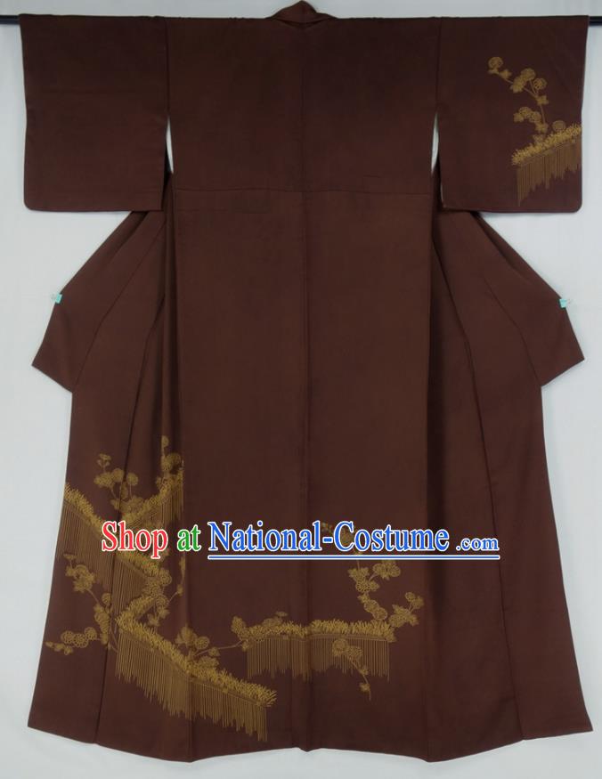 Japan Traditional Brown Yukata Dress Classical Chrysanthemum Pattern Tsukesage Kimono Clothing Court Woman Garment Costume