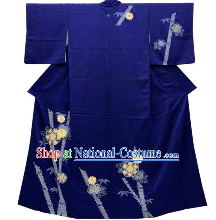 Japan Traditional Deep Blue Yukata Dress Classical Chrysanthemum Pattern Tsukesage Kimono Clothing Elderly Woman Garment Costume