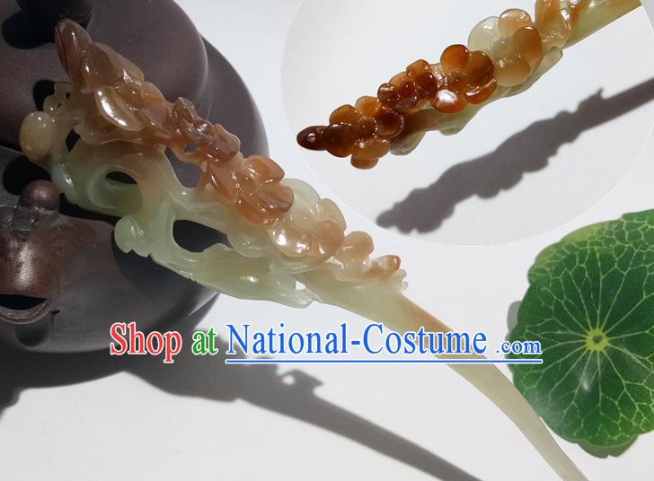 China Han Dynasty Court Lady Headpiece Handmade Jade Carving Plum Hairpin Traditional Hanfu Hair Accessories Ancient Princess Hair Stick