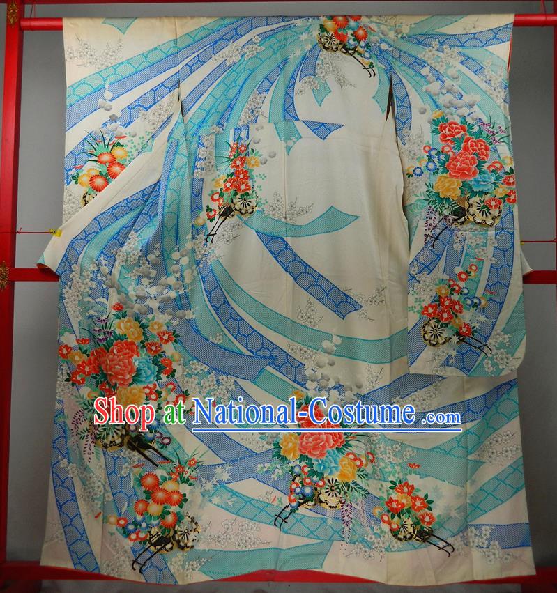 Japanese Classical Peony Chrysanthemum Pattern Furisode Kimono Clothing Traditional Festival Garment Costume Court Woman Yukata Dress