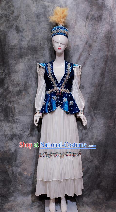 Kazakh Traditional Costumes Kazakhstan Costumes Ethnic Minorities Catwalk Show Costumes